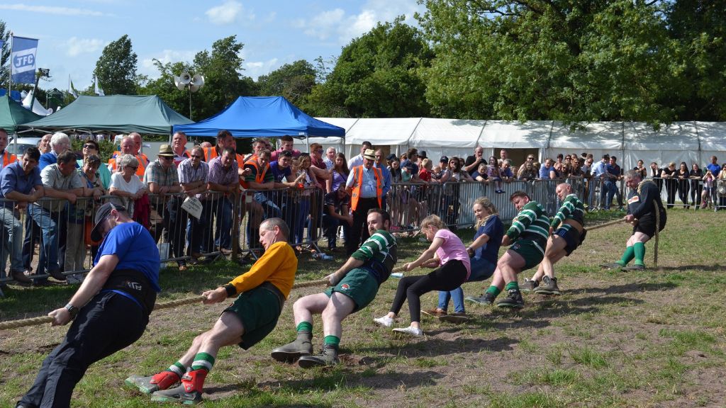 Clogher Valley Show Tug o war