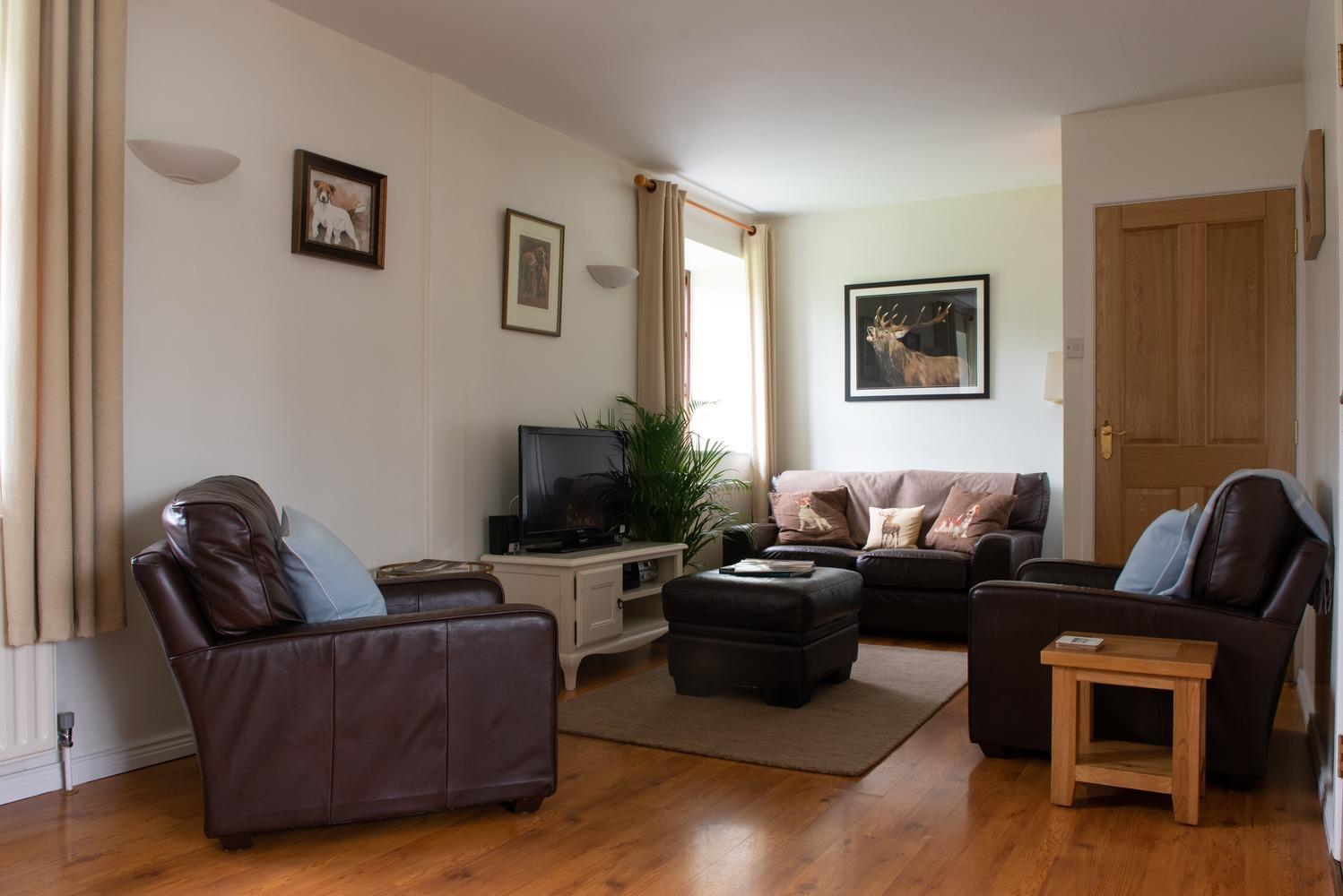 Laurel Apartment Blessingbourne Estate